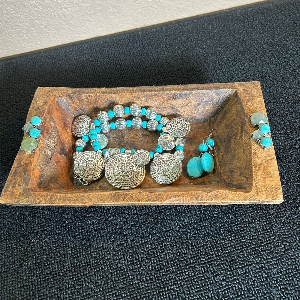 New Primitive Rustic Wooden Embellished Trinket/Jewelry Dish. 9.75”x 5.75”